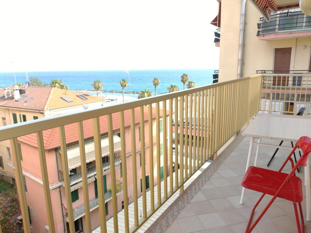 Appartamento Casa Fronte Mare Ventimiglia Esterno foto